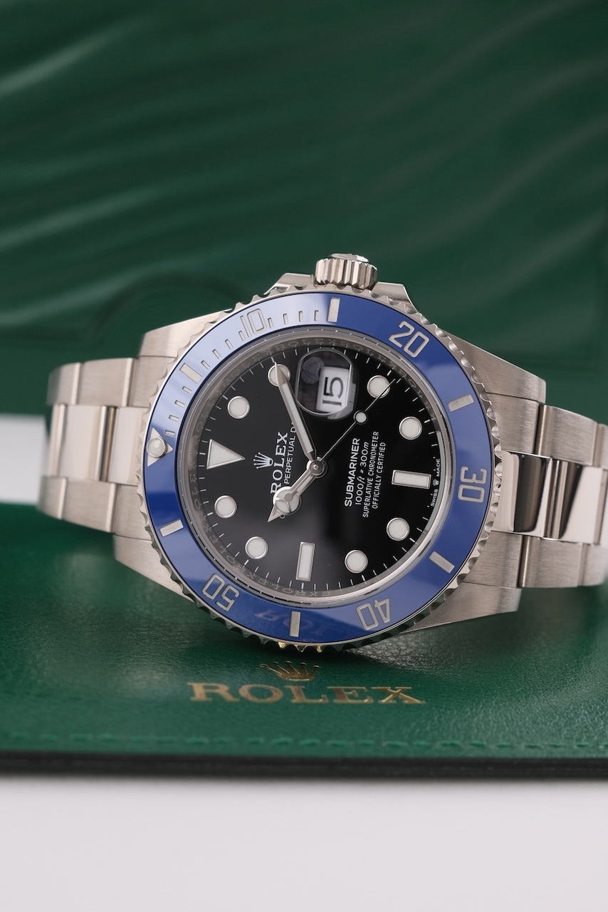 Submariner Date 126619LB Box + original Papers