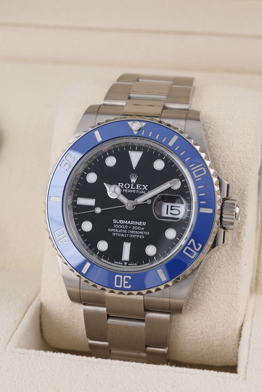 Submariner Date 126619LB Box + original Papers