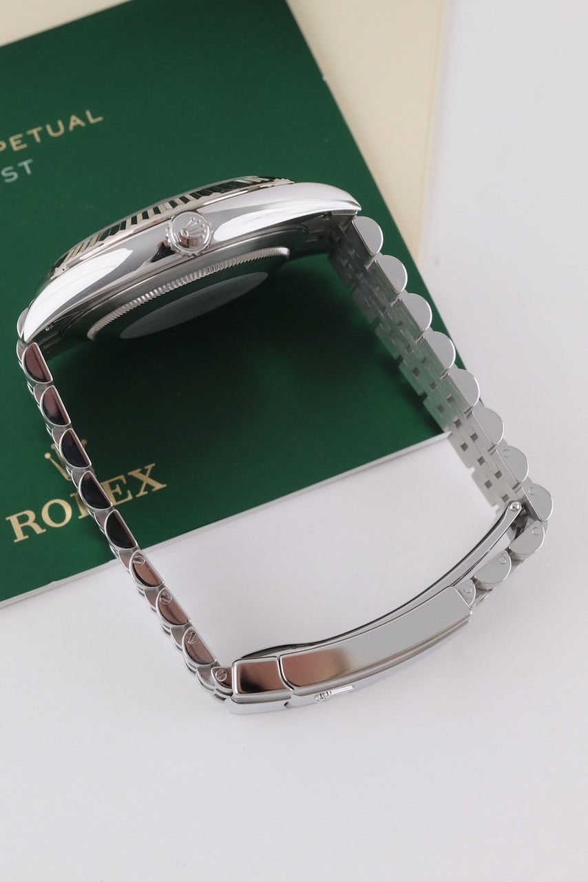 Datejust 41 126334 Box + original Papers Blue Roman Dial