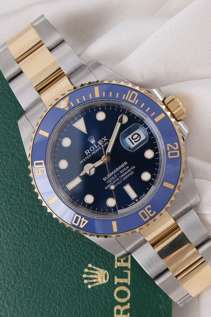 Submariner Date 126613LB Box + Papers Bluesy 2023