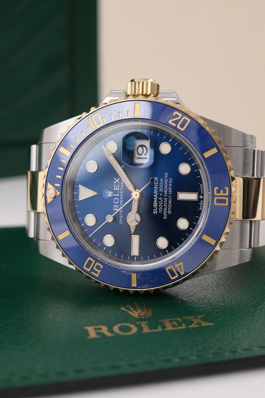 Submariner Date 126613LB Box + Papers Bluesy 2023