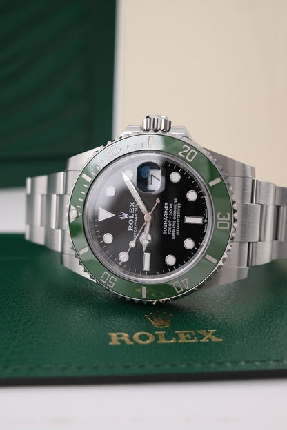 Submariner Date 126610LV Box + Papers 2024