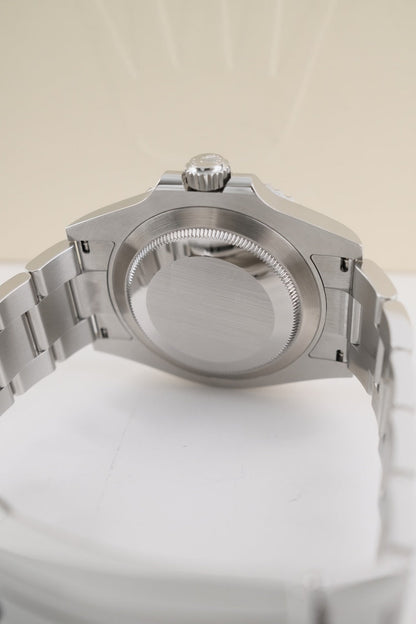 Submariner Date 126610LV Box + Papers 2024