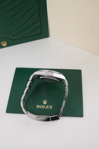 Submariner Date 126610LV Box + Papers 2024