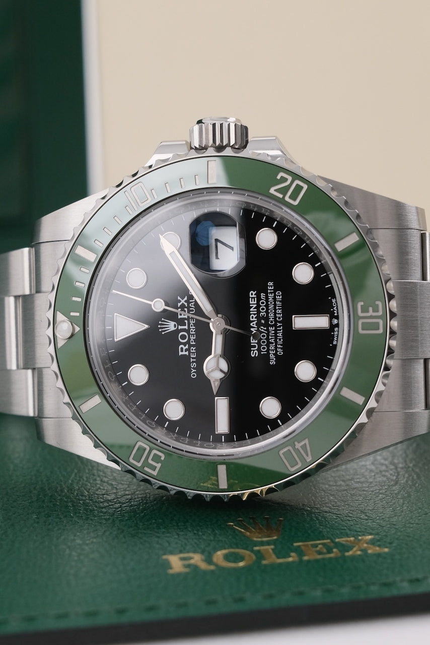 Submariner Date 126610LV Box + Papers 2024