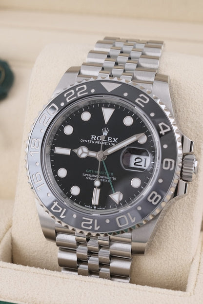 GMT-Master II 126710GRNR Box + Papers 2025 Bruce Wayne
